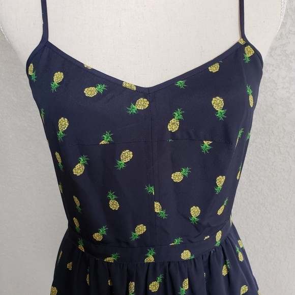 J. Crew. Dress. - Picture 2 of 7